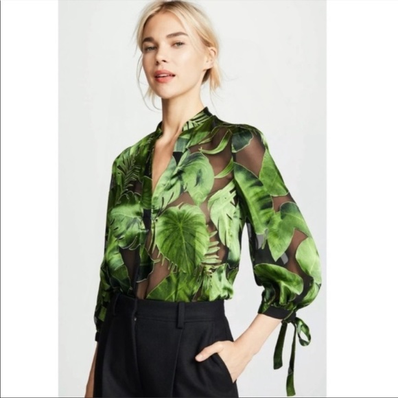 Alice + Olivia Tops - ALICE + OLIVIA Sheila green palm leaf silk shirt small green black sheer tie